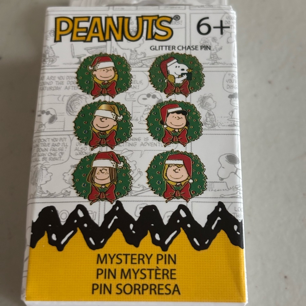 Peanuts Mystery Pin Collection